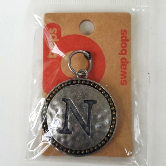 Boutique Swap Bops Adornment Charm Large Circle N Any Necklace or Bracelet - Picture 1 of 5